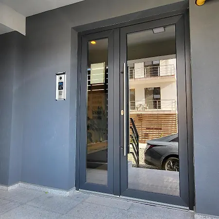 Beach Apartment With Big Terrace And Private Parking Navodari